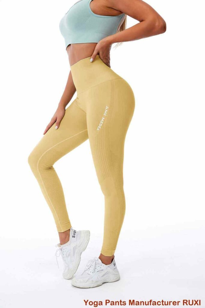 bunda na jogu nadmernej veľkosti